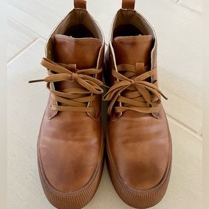 Men’s Size 11 (US) Shoes / Boots : Worn Once